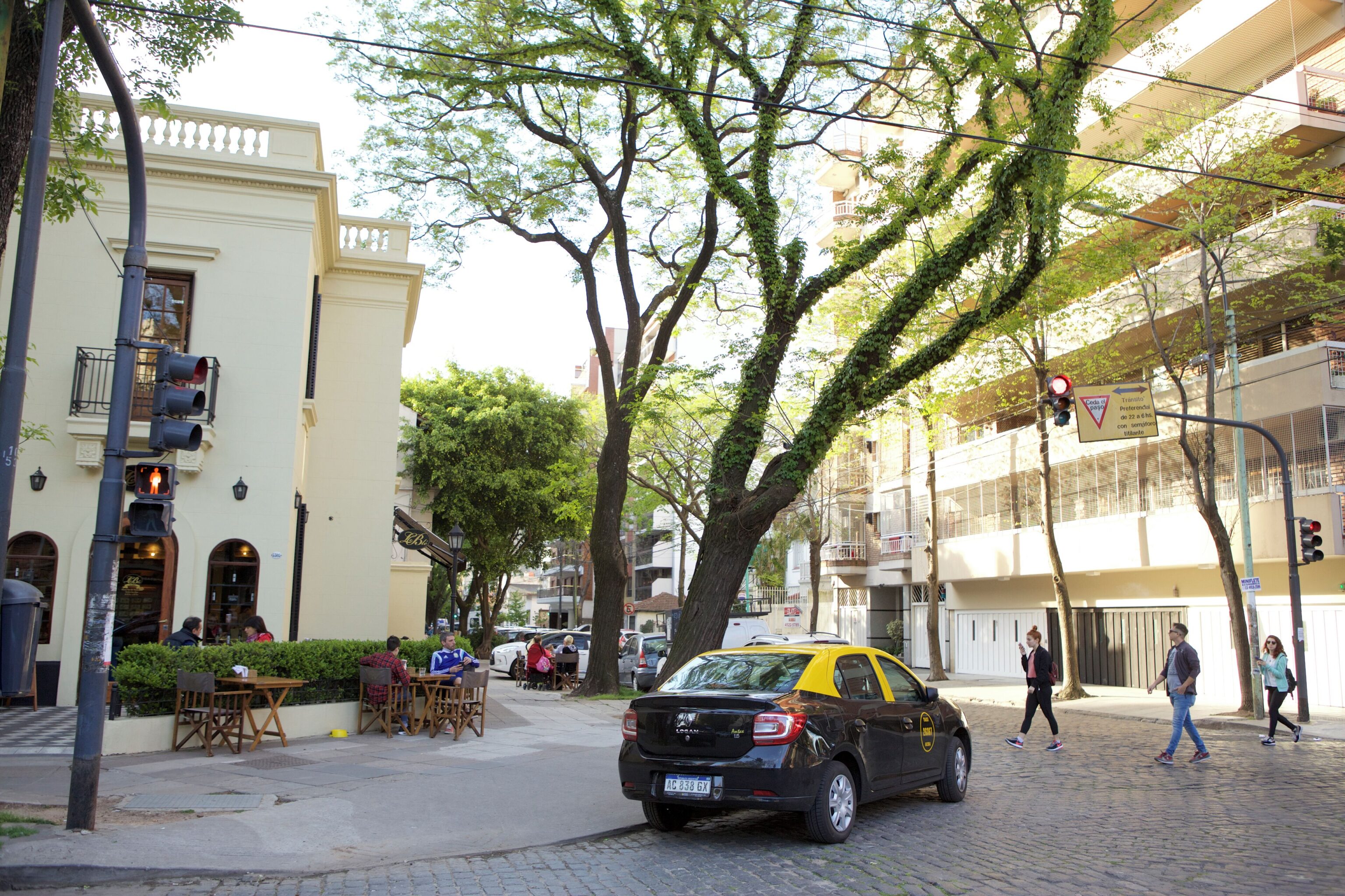 db62c5ba-4749-4ba6-a2c8-1c7253f01b80